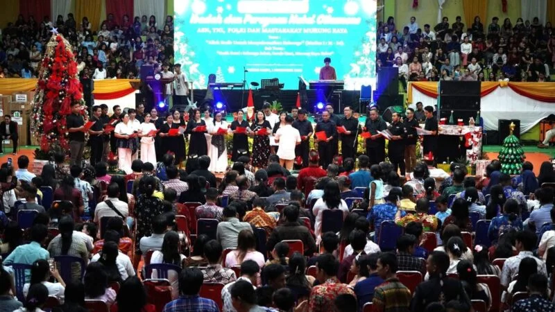 Bupati Ajak Tanamkan Kasih di Dalam Keluarga pada Sambutan Ibadah dan Perayaan Natal Oikumene