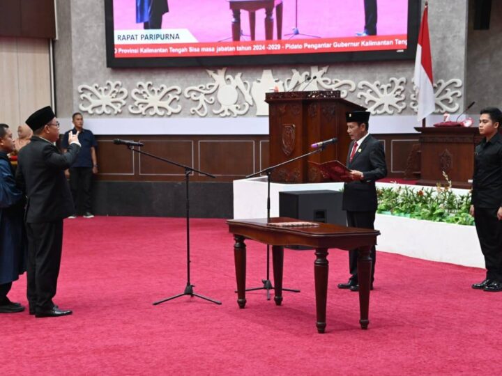 Amonius Tuyum Dilantik Jadi PAW Anggota DPRD Kalteng
