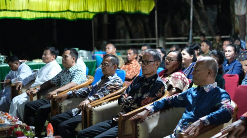 Sahli Bupati Hadiri Perayaan Natal dan Syukuran Tahun Baru IKAT Mura