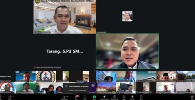 Plt. Kadisdik Kalteng Tekankan Disiplin Kelas Digital Huma Betang dalam Rakor Daring Kepala Sekolah