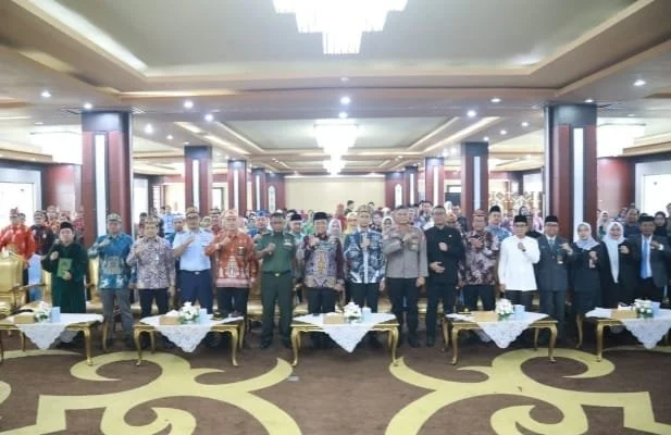 Pimpinan Baru BAZNAS Kalteng Resmi Dilantik, Wagub Tekankan Integritas dan Profesionalitas