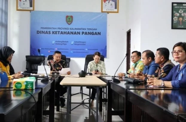 Dishanpang Kalteng Terima Kunjungan DPRD Gunung Mas Konsultasi Program Penguatan Peran Daerah dalam Penyediaan Pangan Bergizi