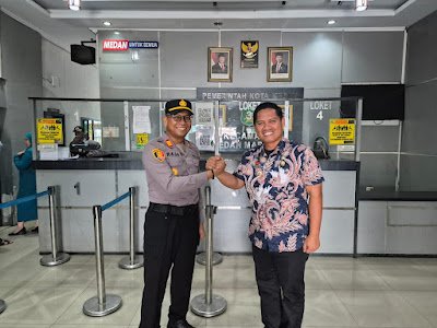 Jaga Kamtibmas, Kapolsek Medan Labuhan Silaturahmi ke Kantor Camat Medan Marelan